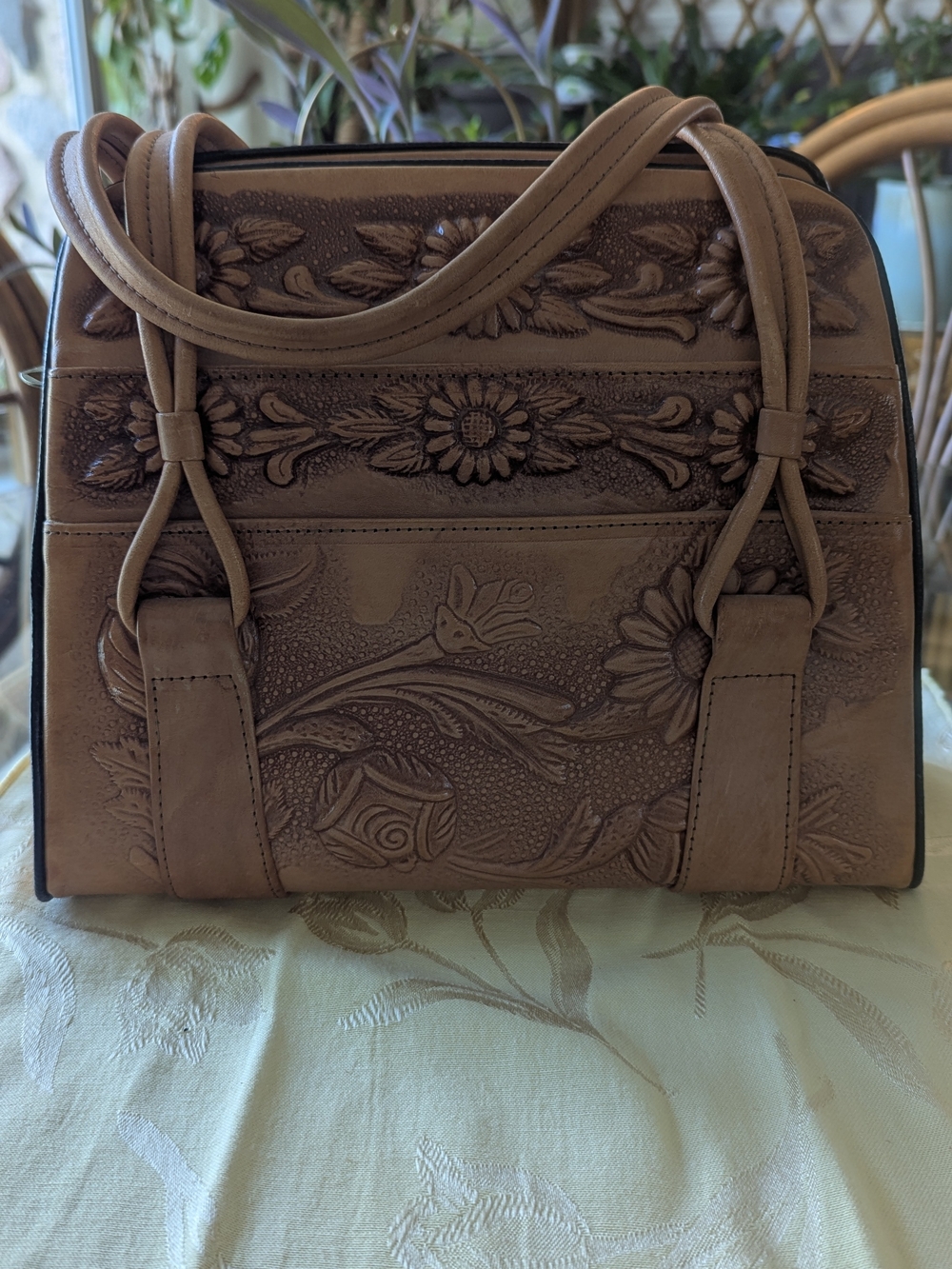 Hecho en Mexico Vintage Brown Leather Box Style Handbag Floral Aztec Design